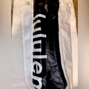 Lululemon bag